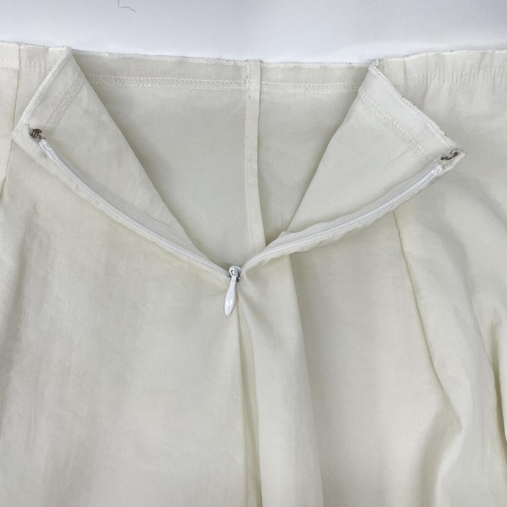 e BIOTOP White sheer tight skirt skirt Not written whiteUsed