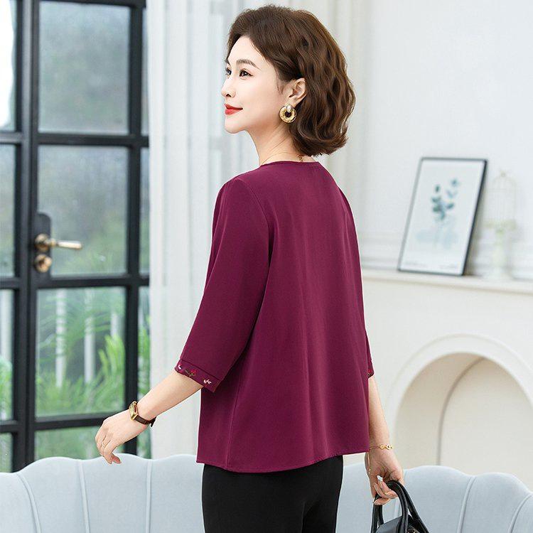 2026 Fashionable Chinese Style Short Sleeve T-shirt for Middle-aged and Elderly Women - Summer Temperament Top