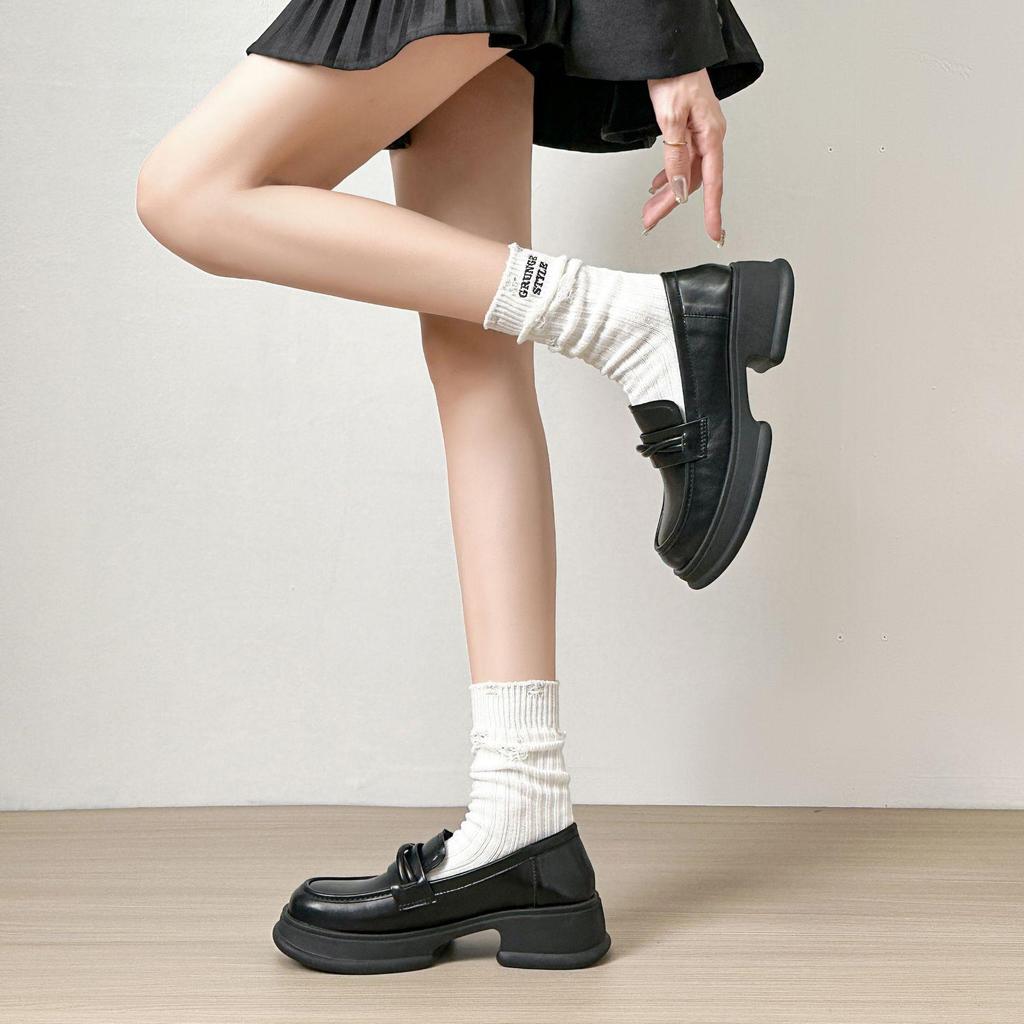 Weiwei Girl Damen Petite Slipper mit dicker Sohle - Retro Britischer Stil Lederschuhe