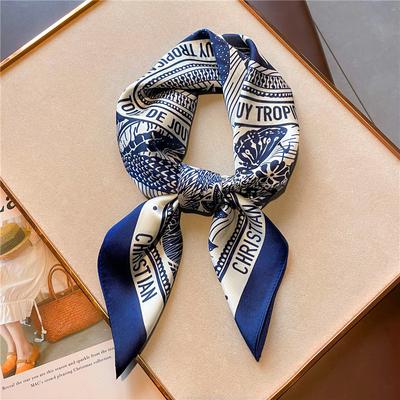 Accessori – Sciarpe e foulard