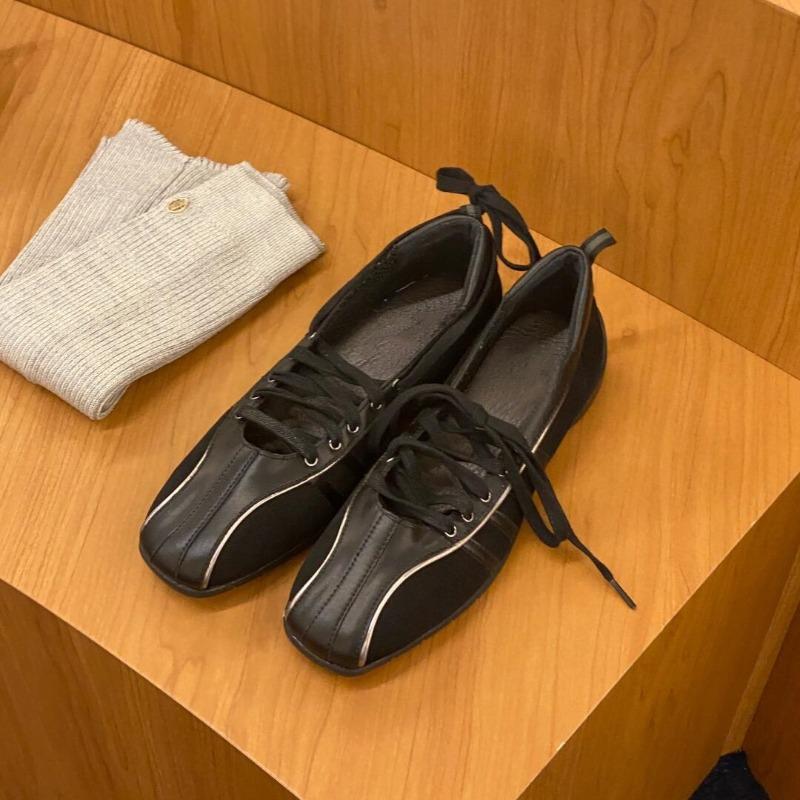 Fashion Women's Genuine Leather White Shoes 2025 New Fashion Non Slip Strap Soft Soled Ballet Shoes Women's Flat Casual Mary Jane Shoes