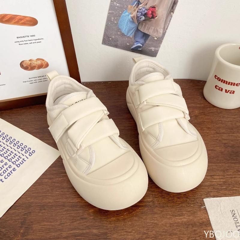 Little White Shoes Cute Round Toe for Women Autumn New Item Versatile Comfortable Big Head Board Shoes Thick Soled Bread Shoes
