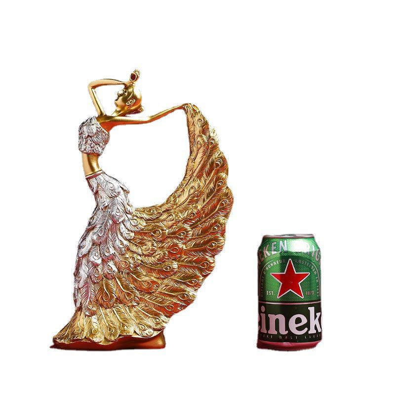 European Luxury Peacock Dancer Resin Ornament for Home and Wedding Decor
