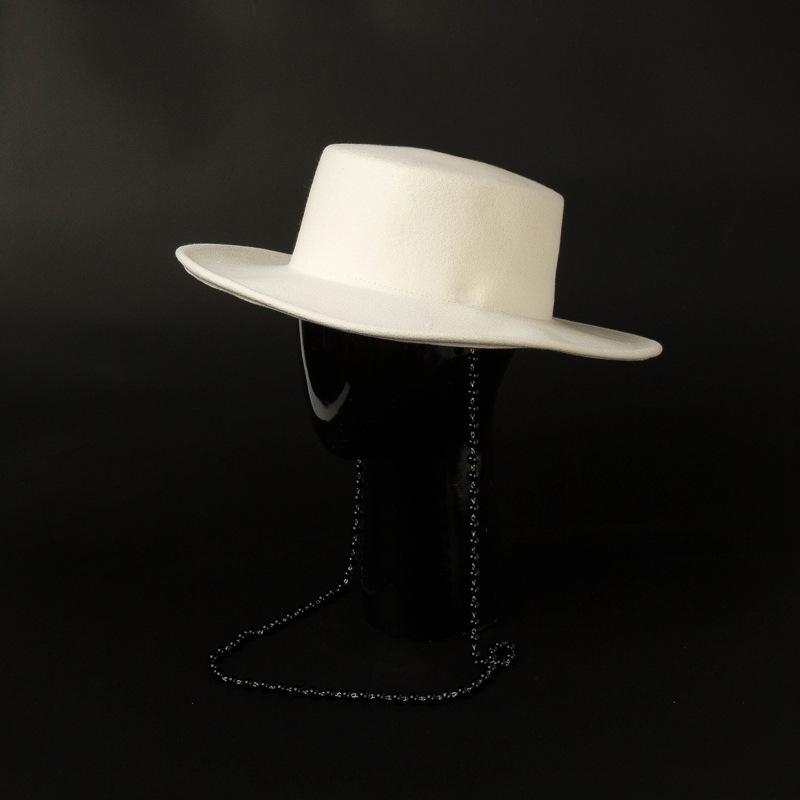

Шикарная зимняя молочная шерстяная фетровая жемчужная цепочка, женская шляпа-федора, женская Панама для отдыха, джазовая шляпа head size 57cm