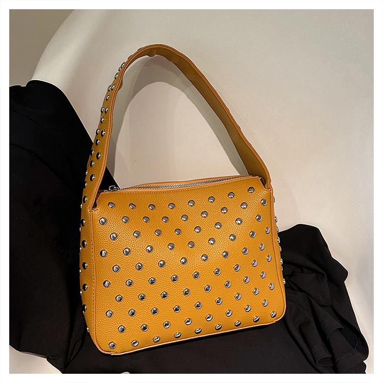 

Сумка-тоут из ивовой лозы, как у интернет-знаменитостей, портативная, на плечо, подмышку, 2025, новая, трендовая, в стиле тяжелой промышленности, персонализированная, мотоциклетная сумка, сумка-тоут жёлтый