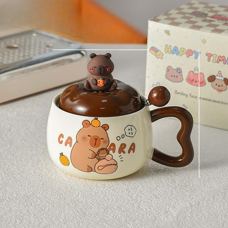 

Кружка Капибара Милая кружка с крышкой и ложкой Керамическая Креативная в мальчишеском стиле Детская чашка для завтрака Большой объем 400ml