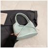 Bow niche portable bucket bag women's 2025 new trendy fashion simple commuter casual shoulder bag
