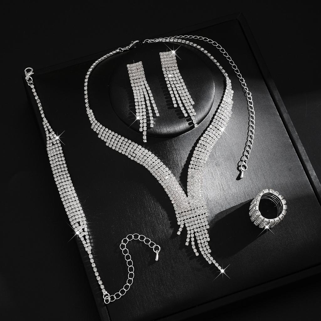 Elegantes Glitzerndes Fransen-Halsketten-, Ohrring-, Armband-, Ring-Set, Modisches Braut-Schmuckset