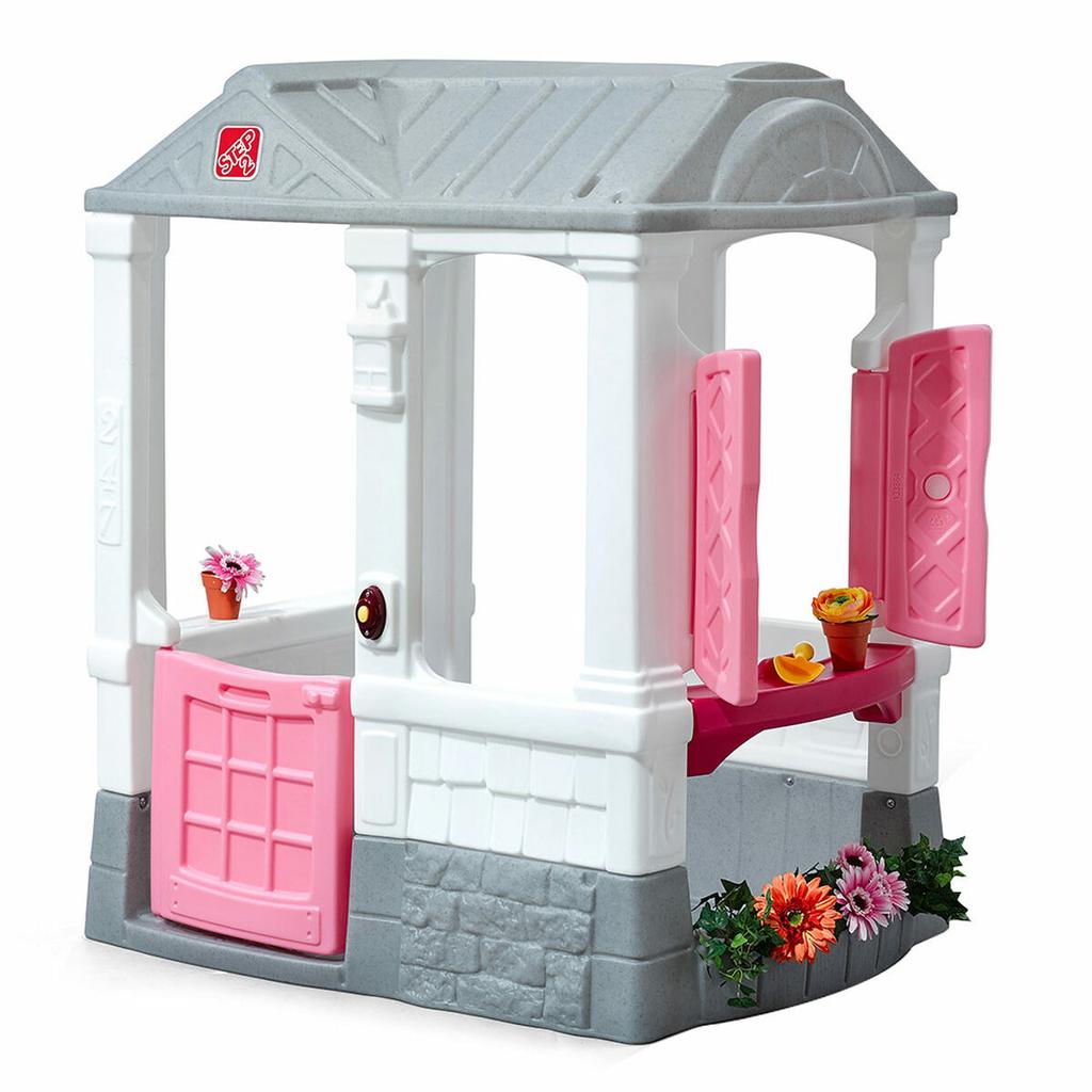 Children's Play House Step 2 Courtyard Cottage 118 X 100 X 83 Cm