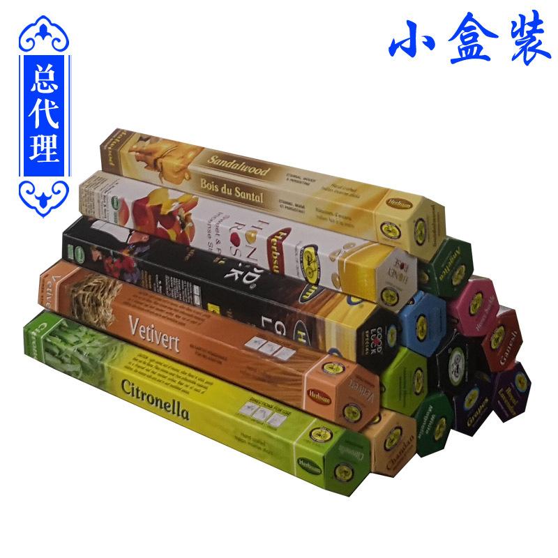 Aromaterapie, domácí santalové odpuzující kadidlo proti komárům, kadidlo do auta