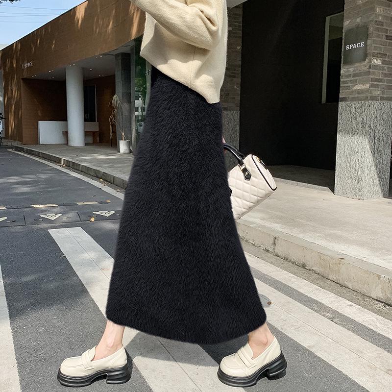 Korean Style Slimming Faux Mink Knit A-Line Midi Skirt for Women - Warm, Winter-Chic