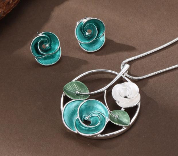 

Новый эмалевый цвет полые геометрические серьги-пусеты с розой подвеска набор женская мода ожерелье с розой