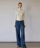 Kwinseulaebis Essential Wool Stretch Turtleneck T Shirt
