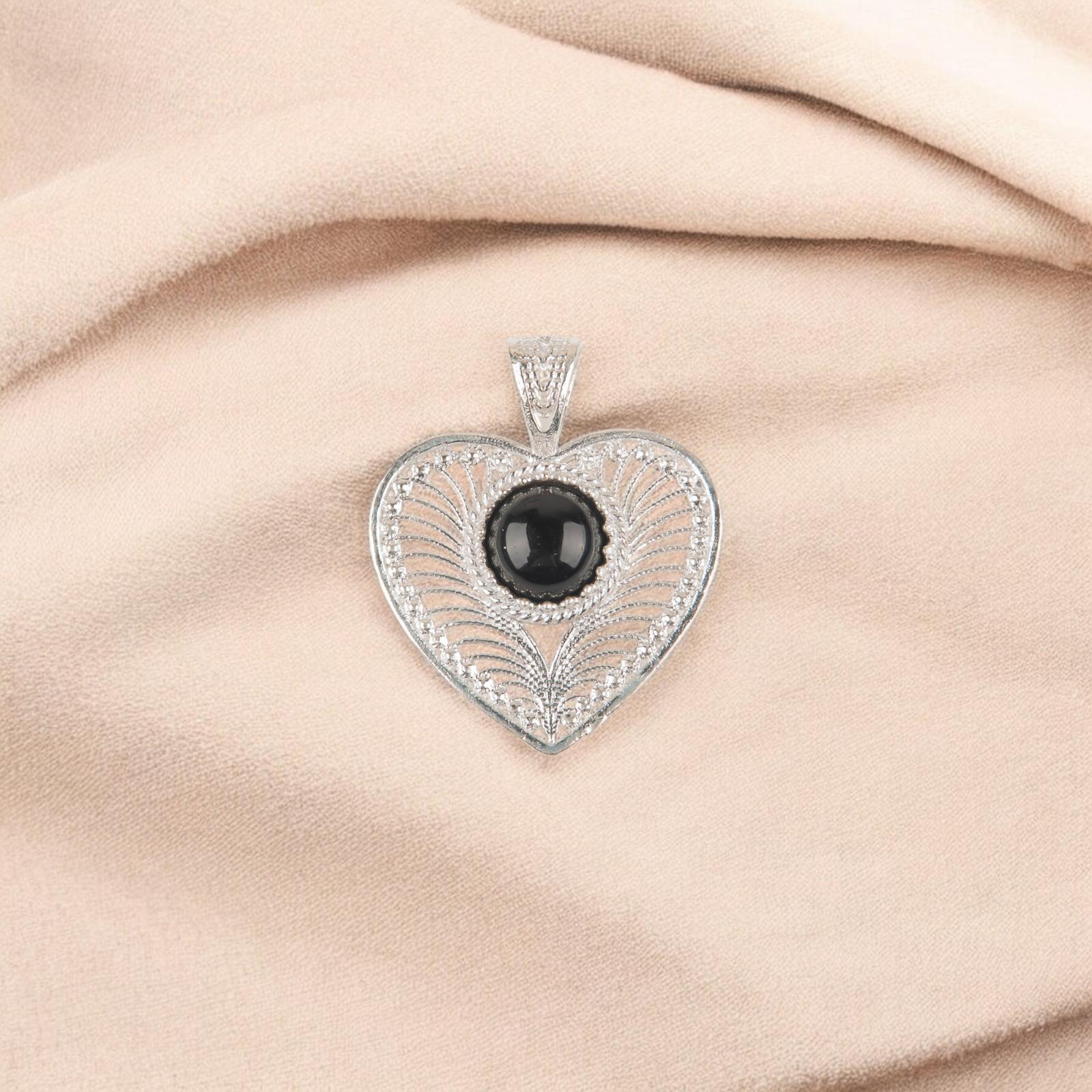 

Black Tourmaline Gemstone 925 Sterling Silver Jewelry Handmade Pendant For Mom CP-15-25