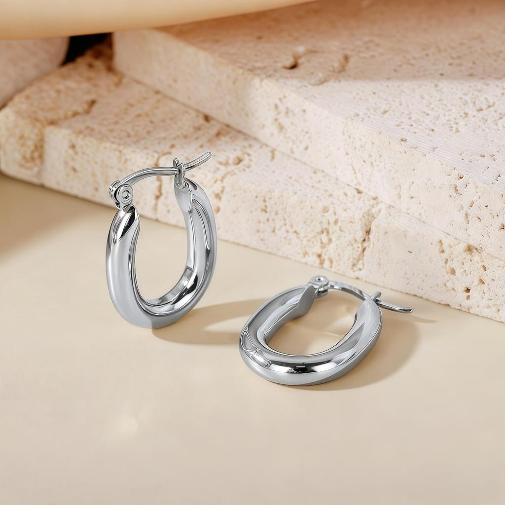 European American Classic Smooth C-Shaped Hoop Titanium Steel Retro Earrings for Women