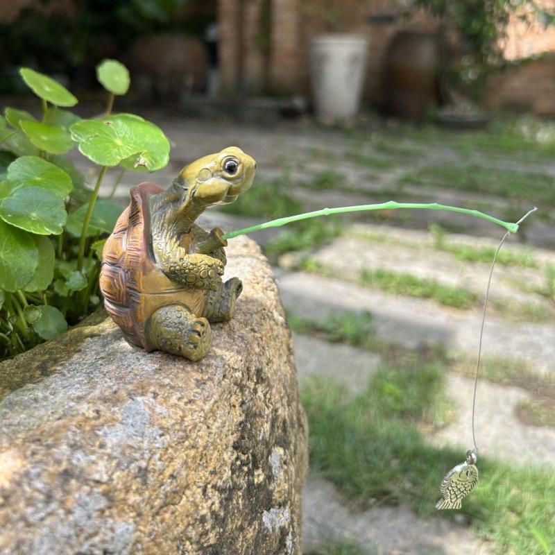 Turtle Aquarium Decorations: Creative Chinese Rockery Waterfall for Fish Ponds and Courtyard Landscapes