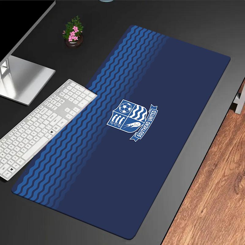 Southend Crest Design Mouse Pad, Rubber Base, Mouse Pad for Gamers and Office Use, Gaming Desk , Easy To Clean Mat Christmas fan gifts