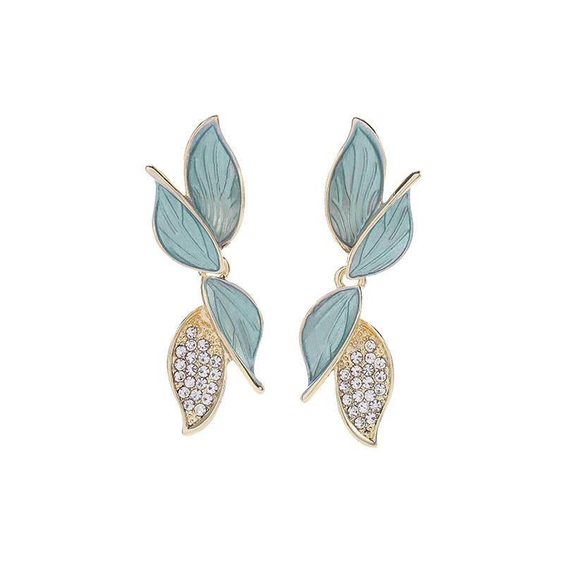 New Trend Enamel Btterfly Shape Stud Earrings Unique Design White Green Color Animal Small Earrings Women's Unsual Earrings