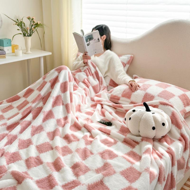 Cross-border Flannel Plaid Milk Velvet Summer Air Conditioning Blanket