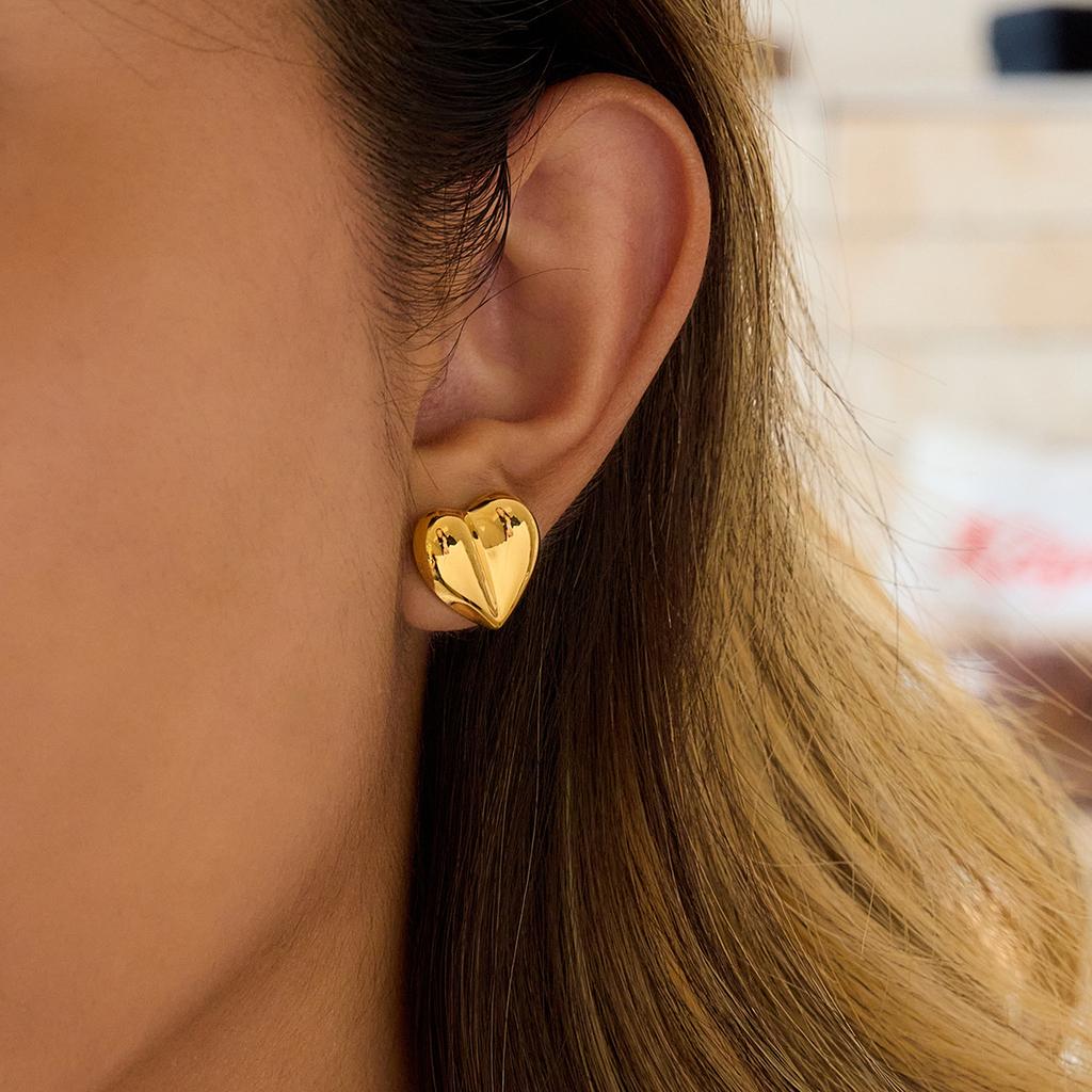 Niche premium earrings stud earrings love gold earrings jewelry