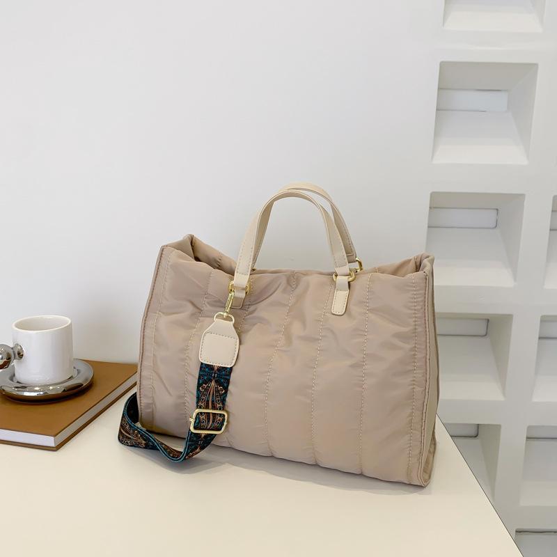 

Легкая, деловая повседневная стеганая большая сумка через плечо для девочек-подростков, женщин, студентов колледжей, новичков и служащих, идеально подходит