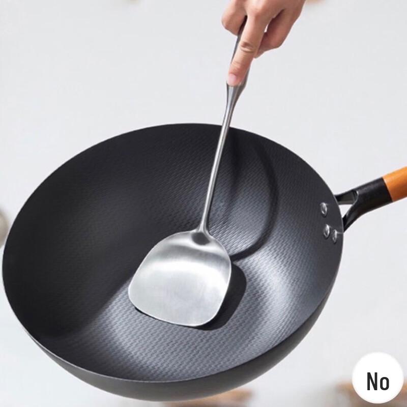 KOBACH 32cm Traditional Rice Pattern Iron Wok 32cm