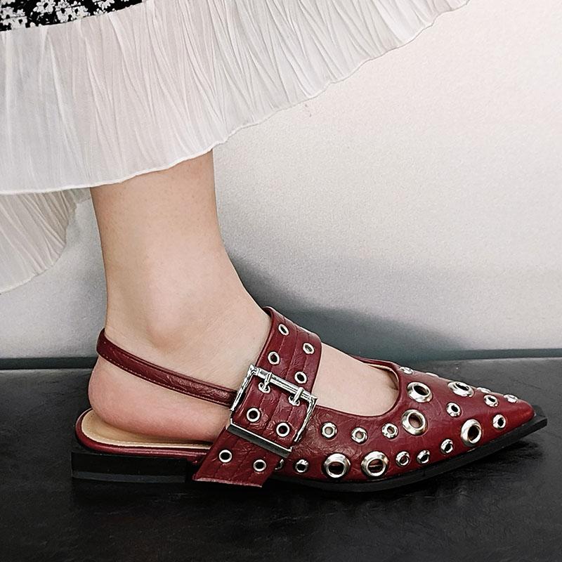 Fashion Big Size Luxury Footwear Red Women Flats Shoes Fashion Metal Buckle Female Casual Slingback Hollow Ladies Sandals Shoes Mules