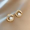 Light Luxury Pearl Stud Earrings Celebrity Temperament Flower Earrings Elegant High-end Earrings