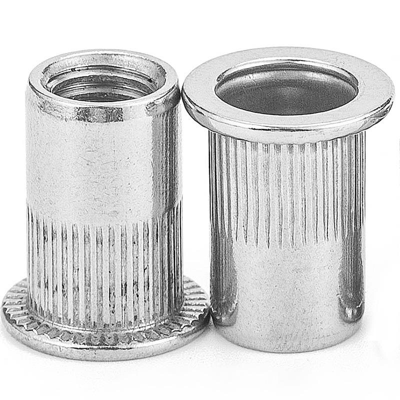 Rändelnietmutter mit flachem Kopf aus Edelstahl 304 – M4/M5/M6