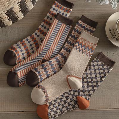 Chaussettes Mi-Mollet Marron Automne Hiver Motif Carreaux Mode Rétro Chaussette Mi-Tube Absorbant la Sueur et Respirant Chaussette en Coton