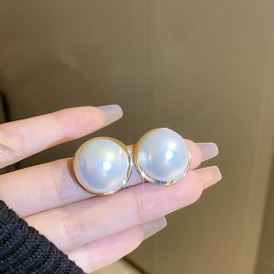 Big Simulated Pearl Earrings Temperament Simple White Statement Earrings for Women Solid Color Earrings Zircon Gift