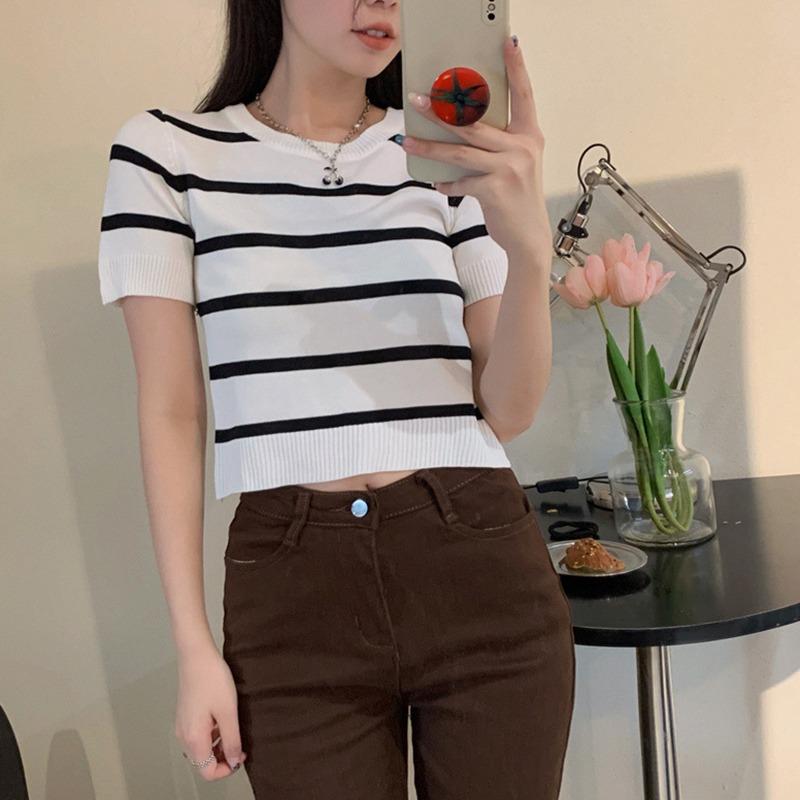 Mulheres Ice Silk Gola Redonda Versátil Manga Curta Retro Pulôver Malha Curta