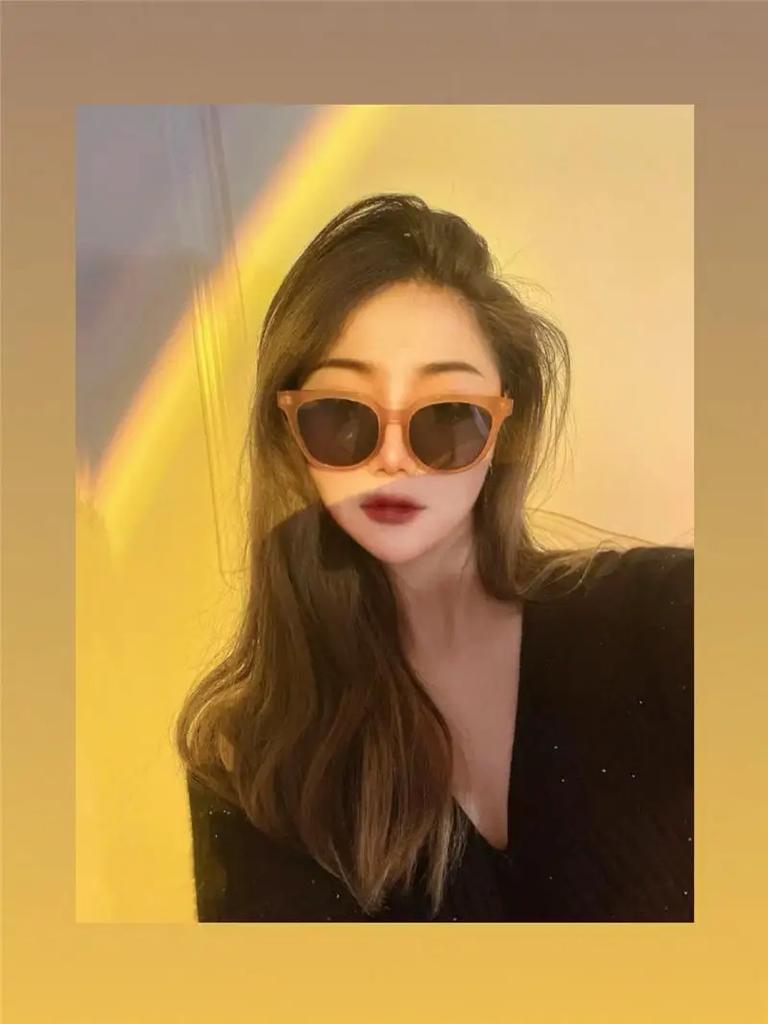 New Small Frame Circular Shape Sunglasses Women's Brand Designer Fashion Sun Glasses Women  Travel Eyewear UV400