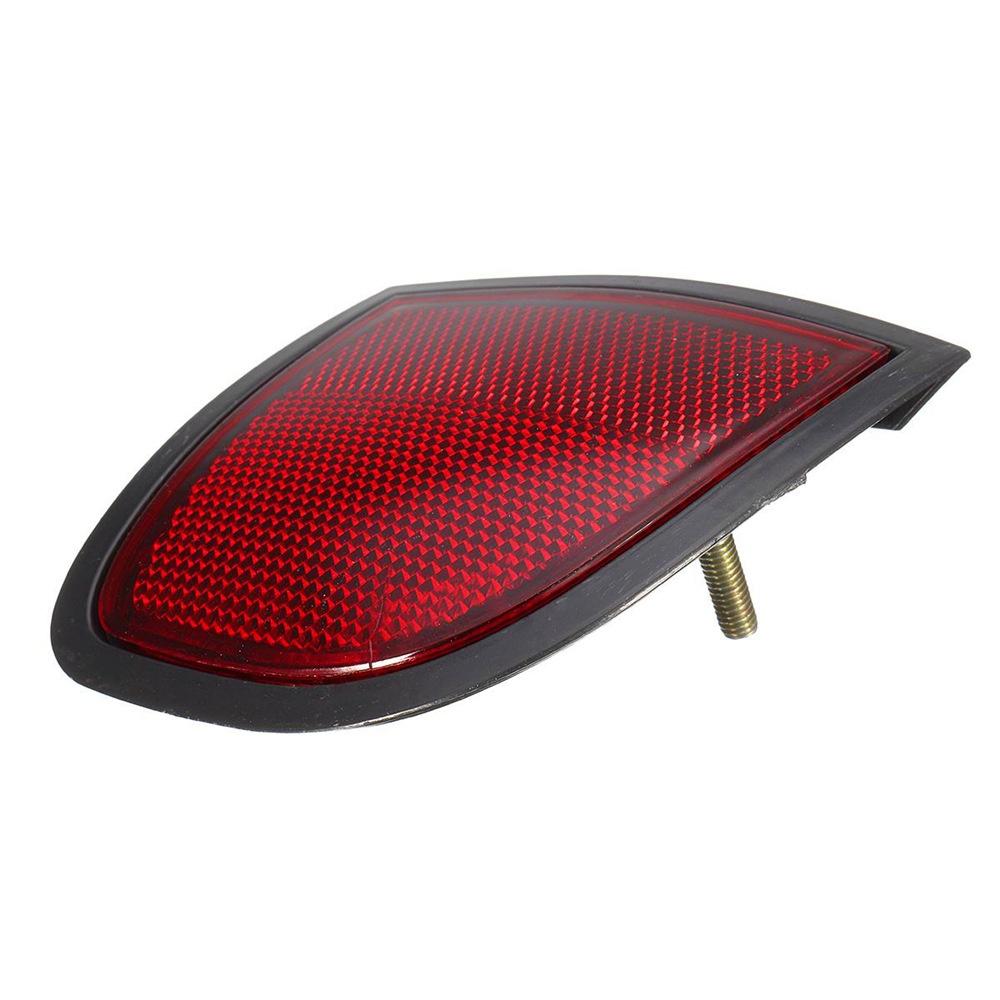 2Pcs Rear Bumper Reflector Tail Light Lamp Left & Right For Mitsubishi Triton ML MN L200 2005-2015
