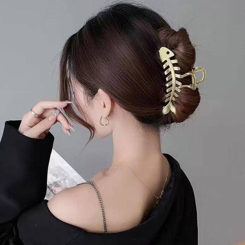 Vintage Metal Long Tassel Gripping Clip Hair Claw For Women Full Rhinestones Hair Clip Korean Barrettes Hairpin Hair Accessories