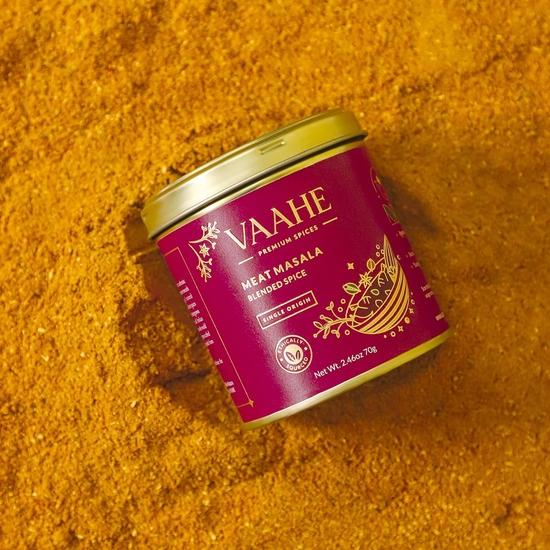 VAAHE Masala pentru Carne | 16+ Condimente Naturale | Măcinat și Ambalat Proaspăt | 100% Pur și Natural | Origine Unică | Cutie Premium din Tinichea (70 grame)