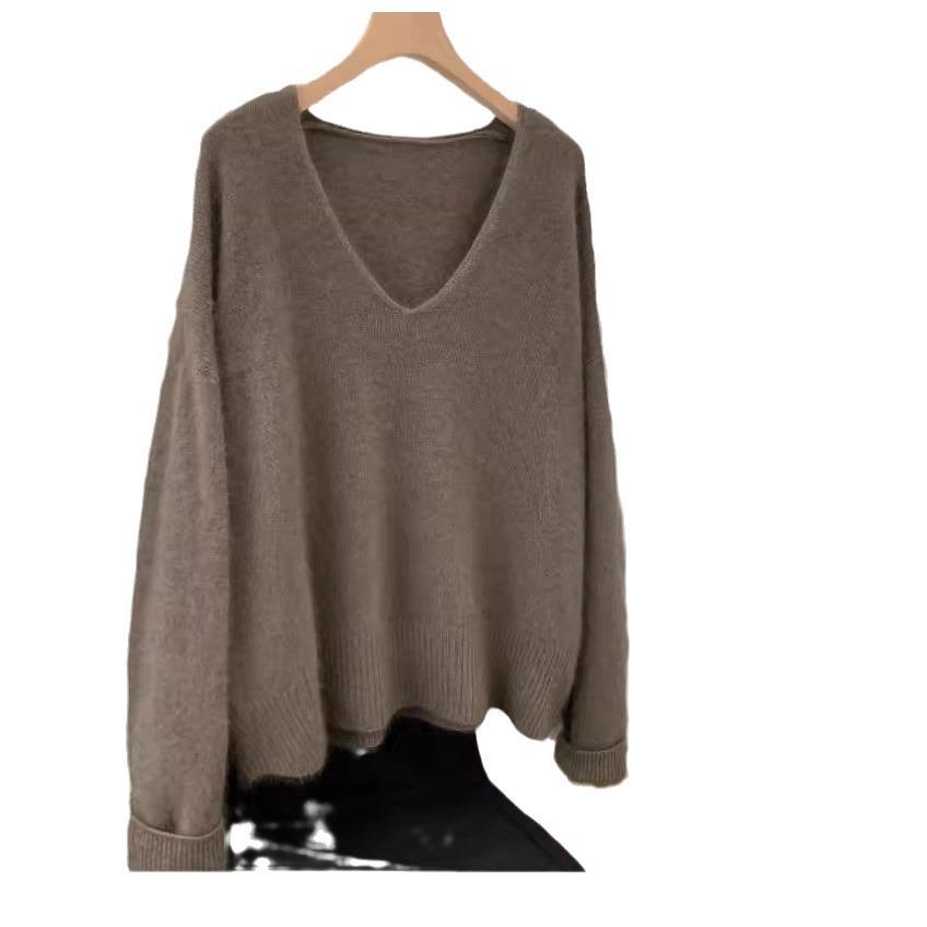 Women's Camel V-Neck Wool Sweater: Korean-Style, Loose Fit, Long-Sleeve Base Layer
