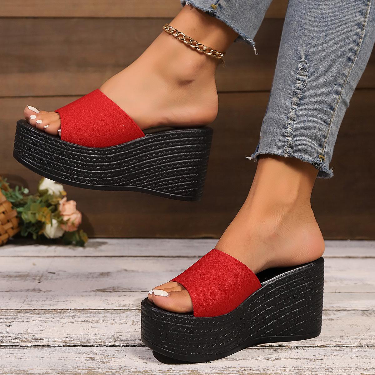 

Внешняя торговля большой размер толстая подошва танкетка крутые шлепанцы женские летние модные универсальные для улицы повседневные пляжные шлепанцы на одно слово 43 красный