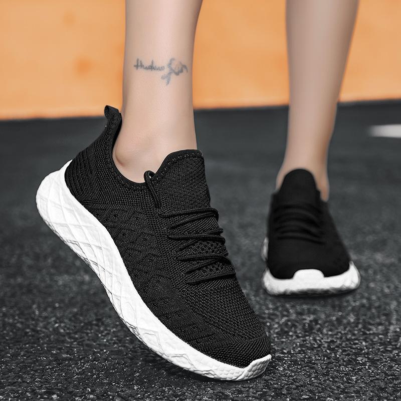 Herrenschuhe Herbst 2025 Fly-Woven Mesh Sportschuhe Paar Übergröße Lässige Laufschuhe Outdoor Atmungsaktiv Low-Top Trendschuhe