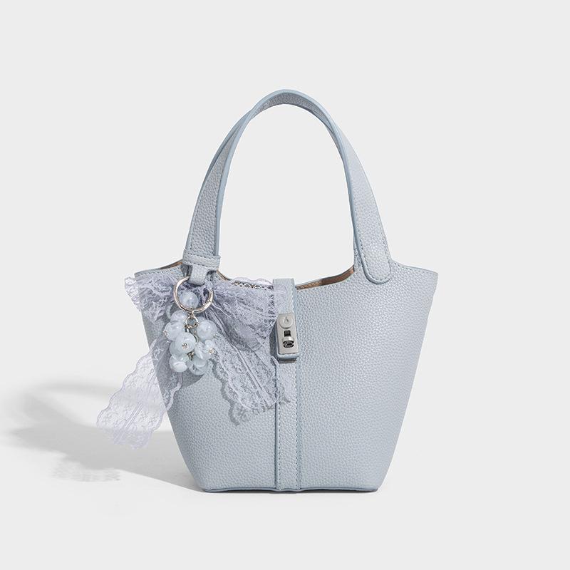 

Премиальная портативная сумка-корзина для овощей с узором личи, женская, лето 2025, новая модная, универсальная, на одно плечо, сумка-мессенджер no pendant светло-синий