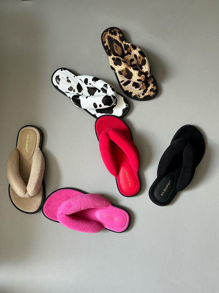 Women's Summer Japanese Simple Solid Color Herringbone Slippers Couples Wear Non Slip Soft Bottom Clamping Feet Outside