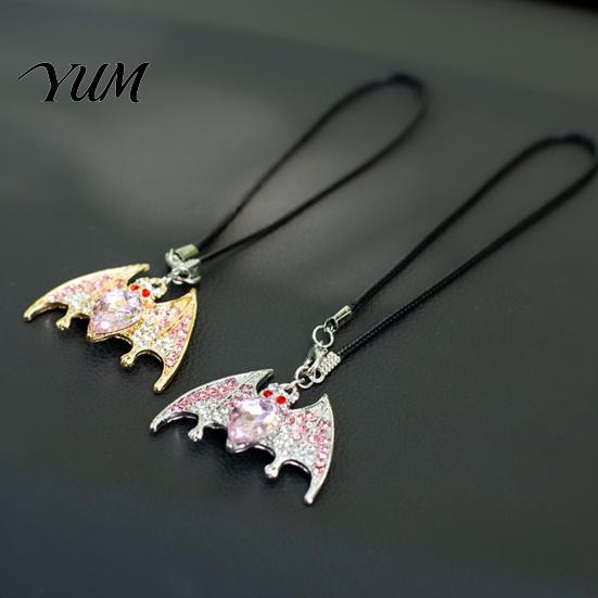 Holiday Car Gift Bling Rhinestone Bat Hanging Accessories, Halloween Sparkly Rear View Interior Decoration Mirror Charm, Cute Ornament for Men