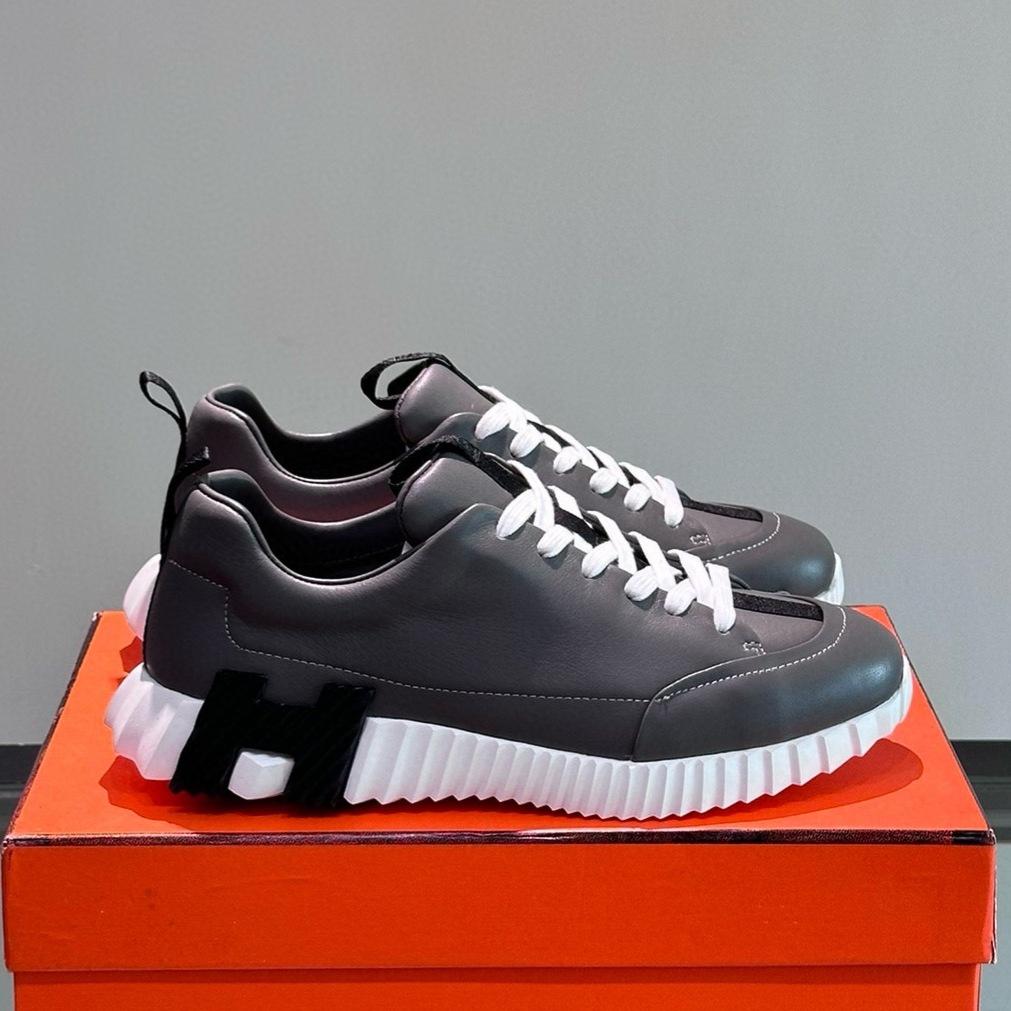 European Station 2025 New Embroidered Leather Sports Shoes Versatile Casual Shoes Trendy Brand Light Luxury Breathable Travel Running Shoes