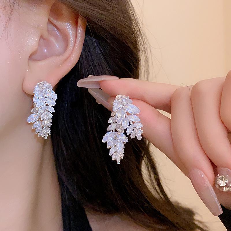 Silver Needle Korean Zircon Wheat Tassel Stud Earrings: Elegant, High-End Fashion Accessories for Women.