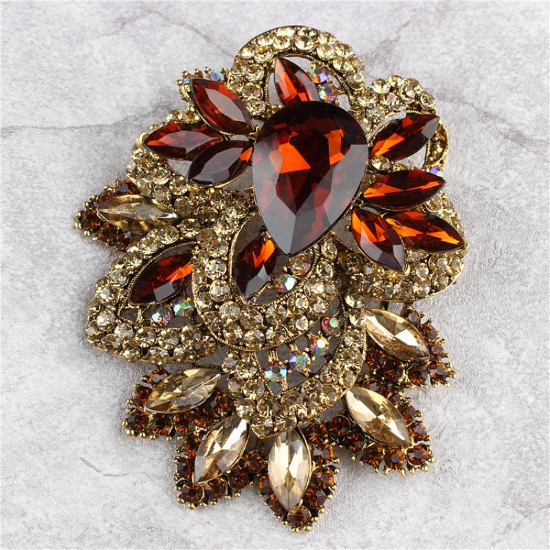 Rhinestone Brooch Pins for Women Shiny Boutique Decoration Badges Party Banquet Dress Gift