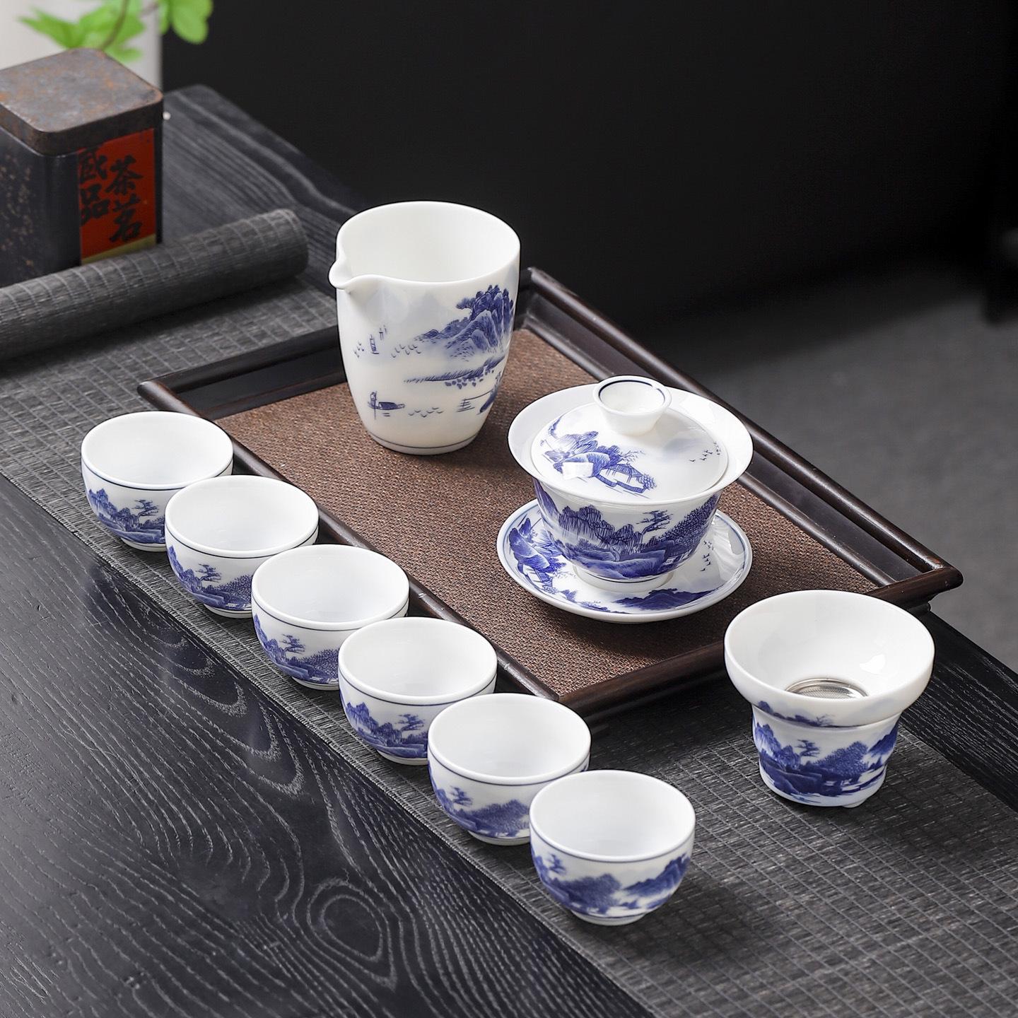 Dehua Blue & White Dragon Pattern Ceramic Tea Cup Set - Chinese Retro Kung Fu Style Landscape Tea Set Gift Box синий/белый