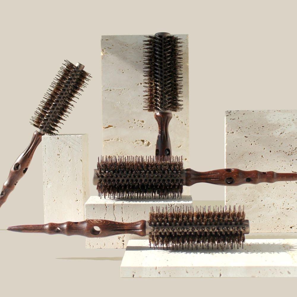 Gloss & Glow Domestically Produced High-End Ceramic Heating Plate Flexible Volume Roll Brush No. 5 (22mm)