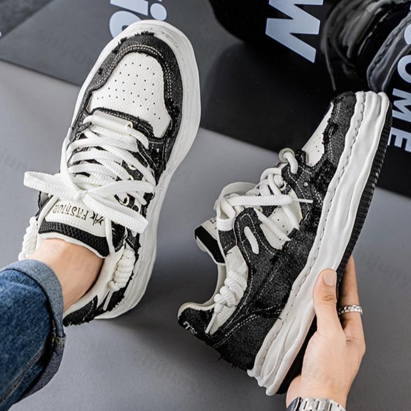 Fashion Niche Design Men's Low Top Thick Soled Casual Sports Shoes 2025 Autumn New Fashion Trend Versatile Comfortable Platform sneakers