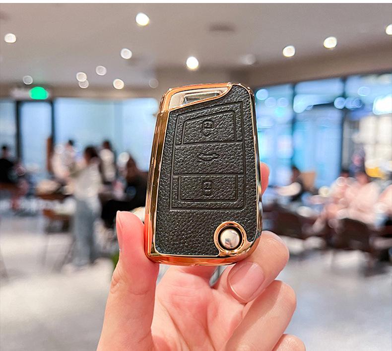 Volkswagen Polo, Lavida, Sagitar, Bora Key Cover Shell for T-Cross, Golf, and Women's High-End Buckle Bag.