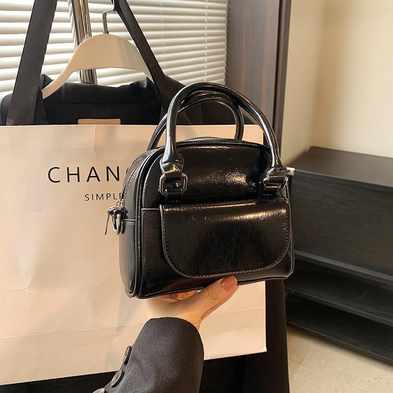 Street Fashion Pu Shell Bag Women s Bag 2023 New Winter Simple Trendy High-end Single Shoulder Crossbody Bag чёрный